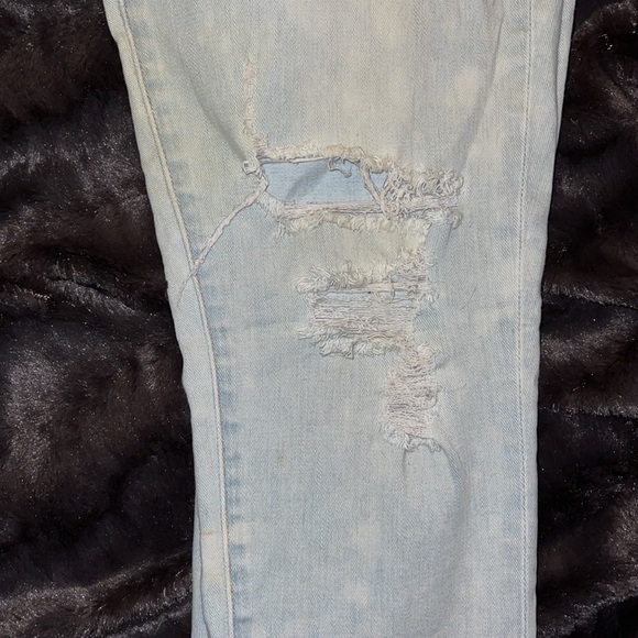 AE super stretch x super light distressed hole detailed skinny jegging jean - Picture 9 of 9